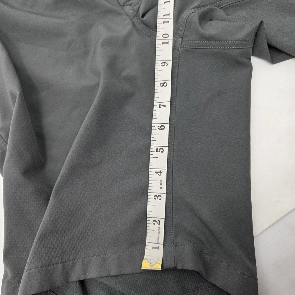 The North Face Rolling Sun Hybrid FlashDry Short Mens 36 Dark Gray 10